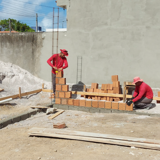 Construção de casa médio padrão
